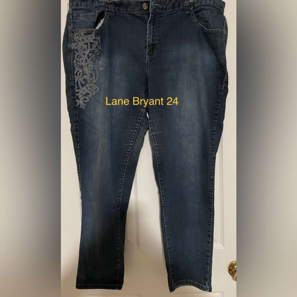 Lane Bryant Embellished Gem button with side details Size 24 jeans